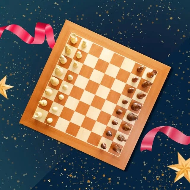 Chessnut Pro Full-Sized Wooden Electronic Chess Set with Tournament Board & LED Move Display | CP100 |
